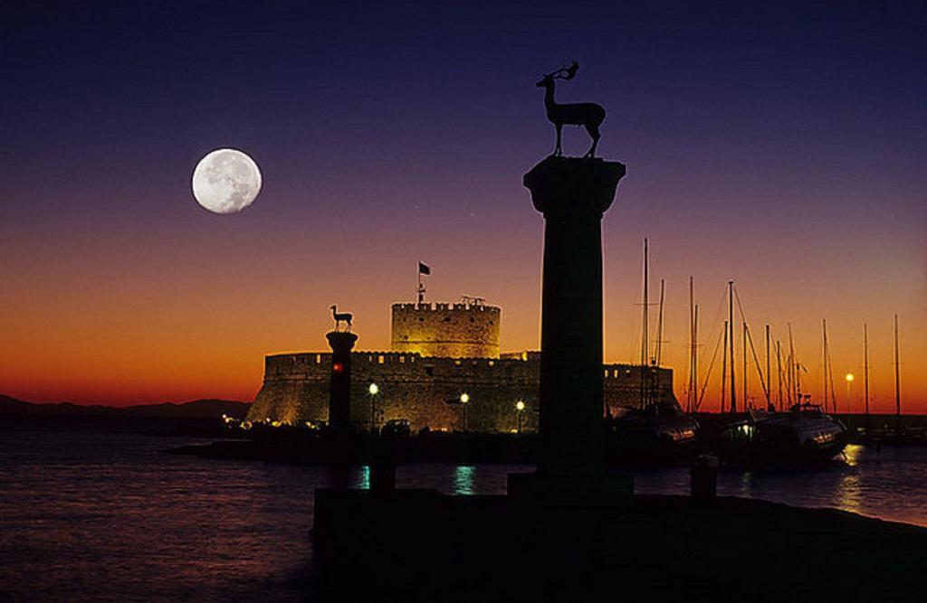 شقة Muses-Old Town Rhodes City المظهر الخارجي الصورة
